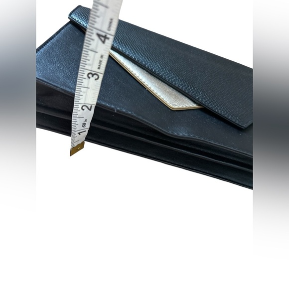 VTG 90s Bebe Signature Clutch Purse Handbag Black Gold Tone Two Compartments. - Picture 4 of 12